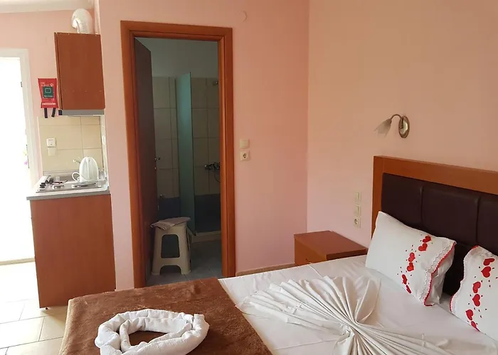 Smaro * クリッシ・アモウディア